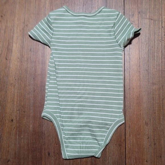 Carter’s Baby 3 Piece Hoodie Set with Car Print Size 6 Months NWT - Picture 8 of 13